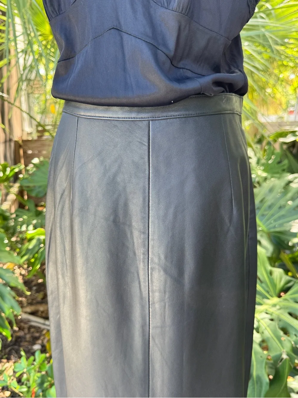 Vintage 1990s Jessica Holbrook Black Leather Midi Skirt